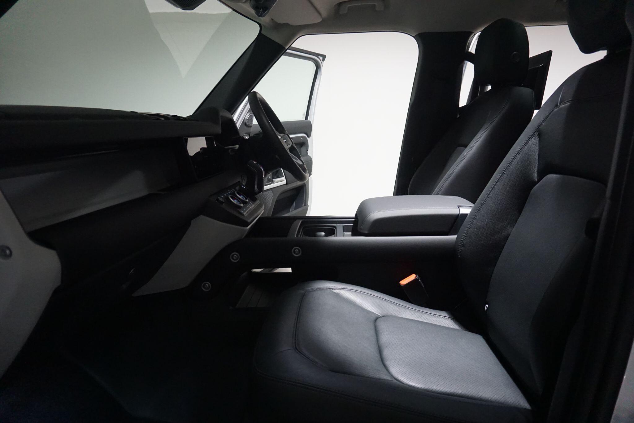 Land Rover Defender 110 2.0 P400e 15.4kWh XS Edition SUV 5dr Petrol Plug-in Hybrid Auto 4WD Euro 6 (s/s) (404 ps)